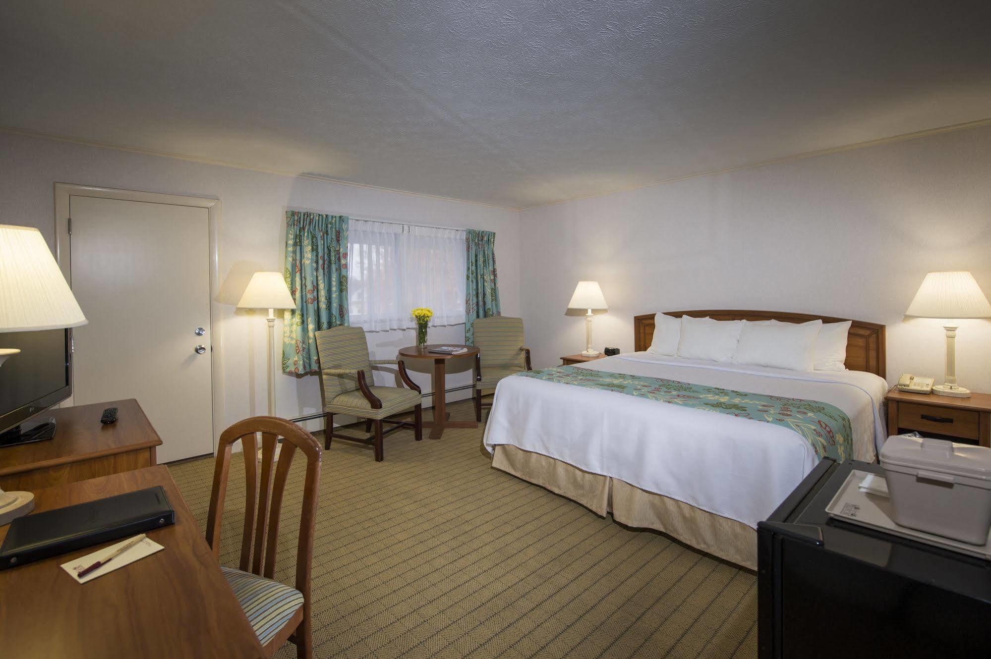 Ogunquit The Milestone Inn Bagian luar foto