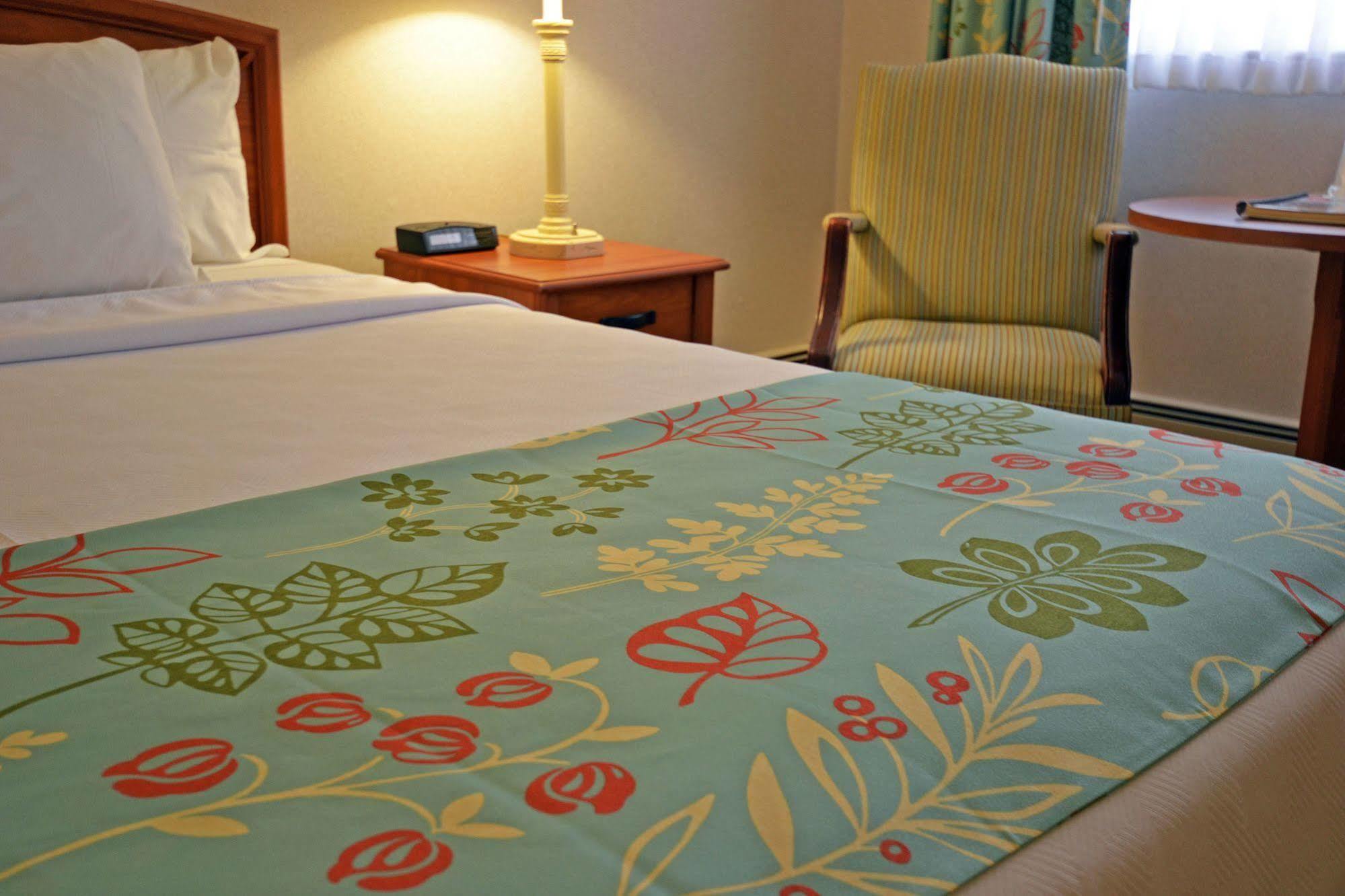 Ogunquit The Milestone Inn Bagian luar foto